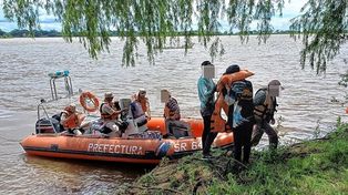 Prefectura Naval acudió al rescate de la embarcación y las personas luego del temporal de lluvia y viento.