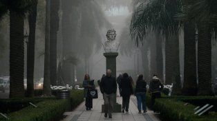 El tiempo en Rosario: viernes con niebla matinal y aumento de la temperatura