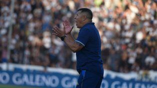 Jorge Almirón dirigirá su primer clásico como técnico de Central y espera que su equipo esté a la altura.