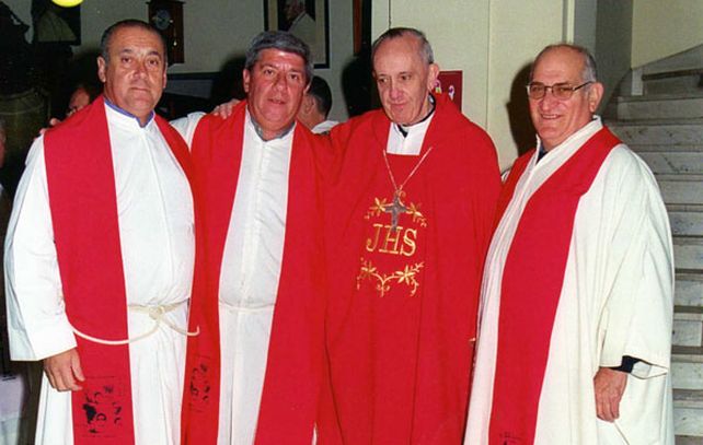 No me lo contaron, lo viví: Bergoglio ayudó a mucha gente en la dictadura