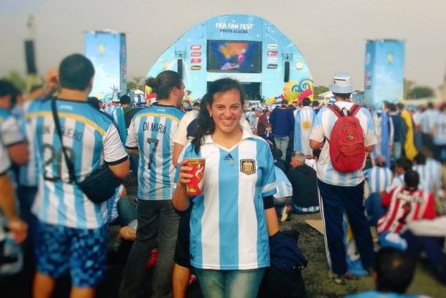 Dejar los apuntes para alentar en las tierras de los anfitriones