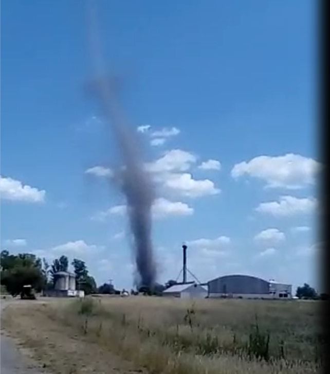 VIDEO. Una tromba asustó a los vecinos de San Justo