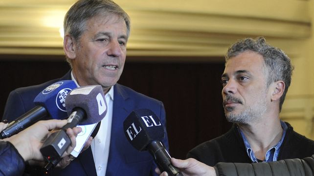 El intendente Emilio Jatón encabezó una conferencia de prensa en la que brindó detalles de la extensa agenda de actividades para las vacaciones de invierno.&nbsp;