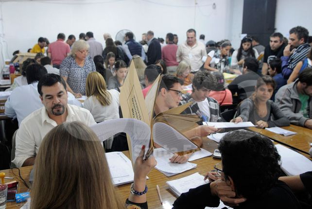 Aseguraron que habrá sanciones para las autoridades de mesa ausentes en las PASO