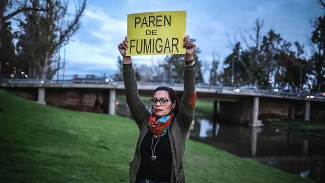 Sabrina Ortiz durante una manifestación en Pergamino. Su lucha