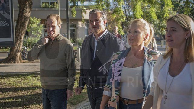 Bordet y Bahl hablaron sobre las elecciones 2023 antes de inaugurar las obras de la plaza Sáenz Peña.