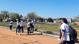 Los alumnos de enfermería de la Uader quedaron en medio de una posible pelea por territorio entre bandas.
