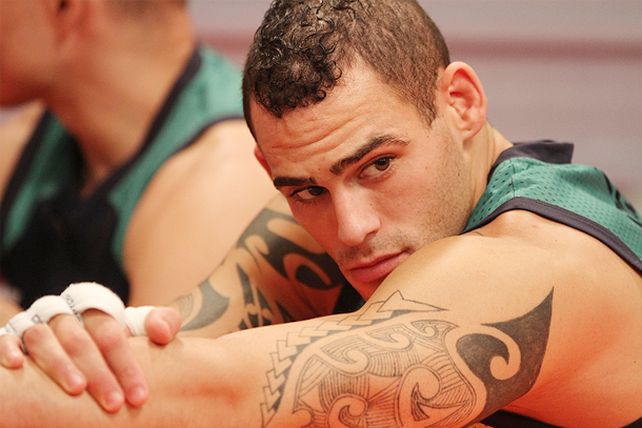 Santiago Ponzinibbio: Me veo con el cinturón y con la bandera argentina”