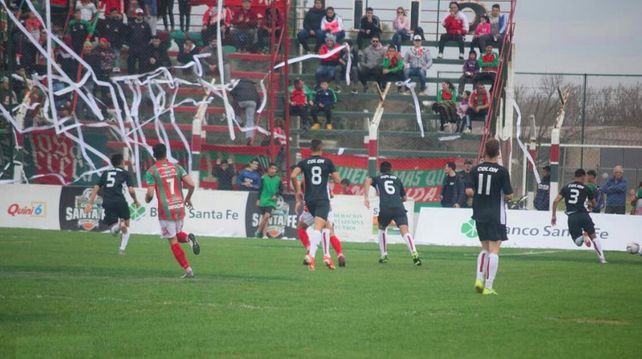 Una nueva postergación del partido entre Colón y Sportivo Las Parejas
