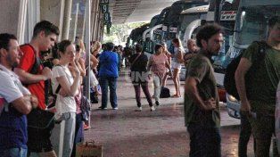 Aún es optativo el uso del barbijo en los micros de larga y media distancia