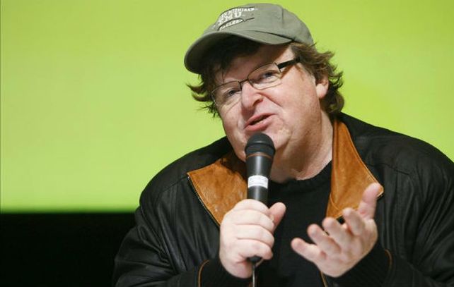 El director de cine se mostró muy crítico con la política de venta de armas en el país.