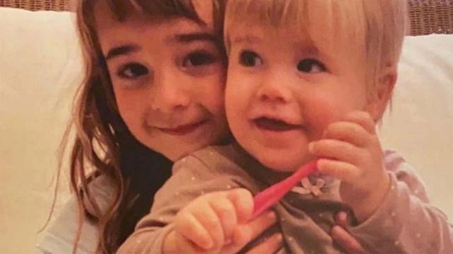 Las niñas Anna y Olivia