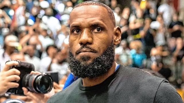 LeBron James acusa a la NBA por racismo y machismo