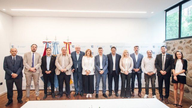 Con el transporte y la obra pública como temas principales, los intendentes vuelven a reunirse