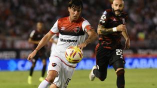 Formica la lleva perseguido por Pinola. Ambos serán titulares esta noche en el Coloso.&nbsp;