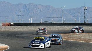 El Turismo Nacional corrió sus series en El Villicum