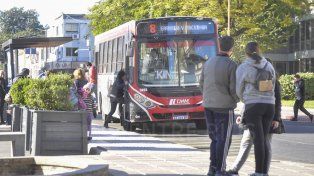 Tras la conciliación obligatoria, choferes de UTA acataron y se suspendió la retención de servicios en Paraná. Los colectivos circularán con normalidad