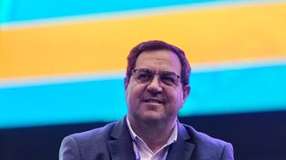 Vallejos expondrá los avances que la ciudad viene desarrollando en materia de innovación tecnológica, planificación territorial y mejora de servicios esenciales, con una mirada integral que combina gestión eficiente, inclusión social y desarrollo sostenible.&nbsp;