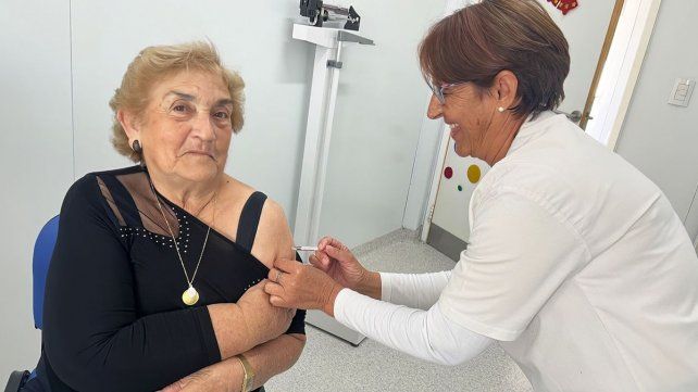 Convocan a vacunarse contra la gripe