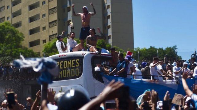 El Gobierno de Francia critica las vulgares celebraciones de la Argentina