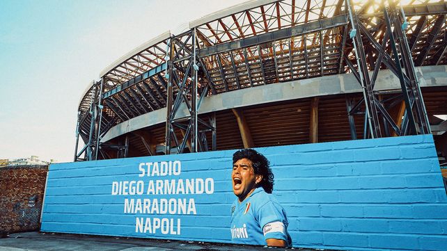 Napoli campeón después de 33 años, con Maradona omnipresente