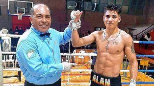 El santafesino Alan Ponce se impuso al cordobés Cancino en el Roque Otrino de Colón.