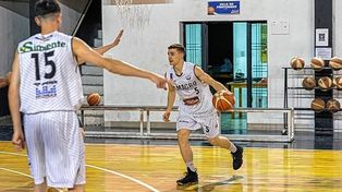 Matías Felcaro, base canterano de Almagro, se tiene mucha fe para poner al equipo en la final provincial.
