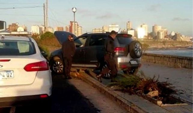 Si nos matamos, nos matamos: se filmó manejando borracho, perdió el control y chocó 