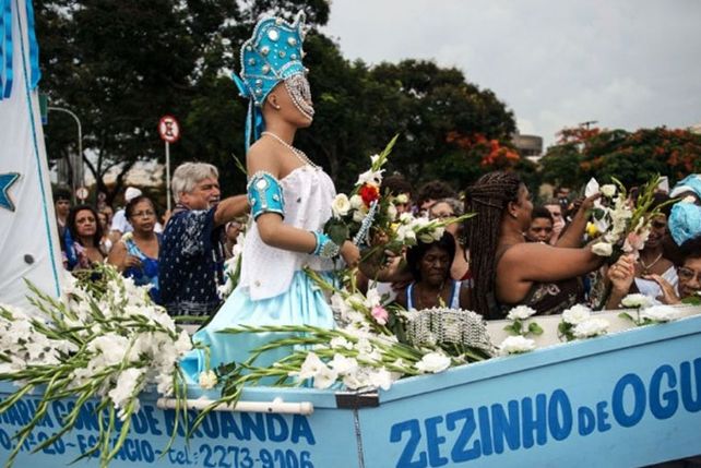 Brasil rinde homenaje a la diosa del mar