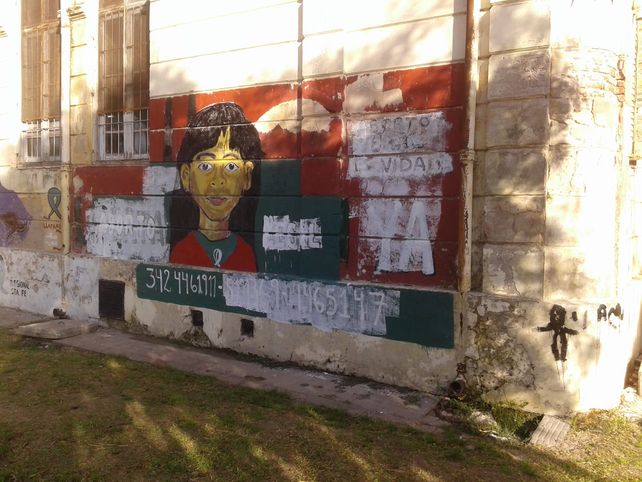 Preocupación por ataques contra consignas feministas en Santa Fe