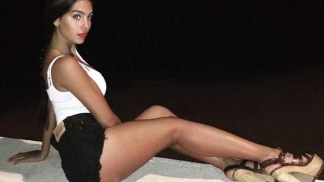 La novia de Cristiano Ronaldo reabrió su cuenta de Instagram y estallaron las redes sociales