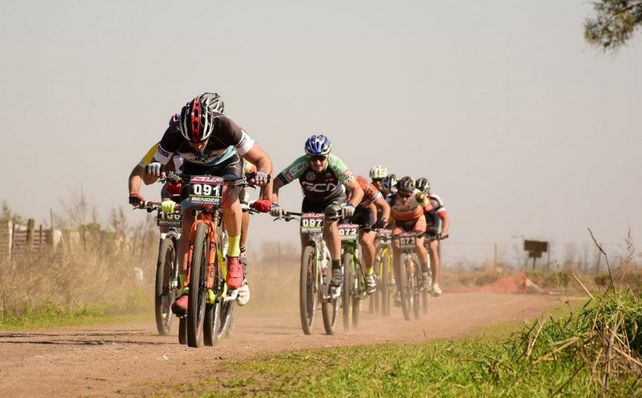El rural bike tuvo su 8ª escala en Cañada Rosquín