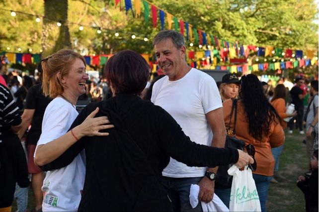 Una multitud participó del primer Es cosa de barrio en el Parque Federal