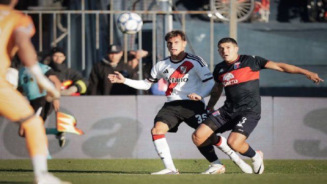 River y Tigre no se sacan ventajas en Victoria.