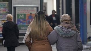 En Santa Fe, tres de cada diez jóvenes viven con sus padres o abuelos.