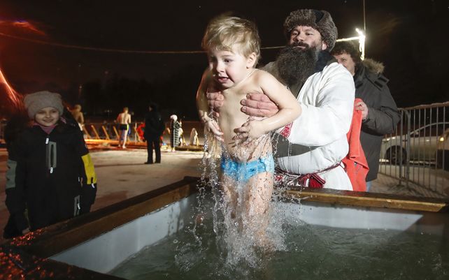 Imágenes de la Epifanía ortodoxa en Rusia