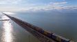 A un año de la vuelta del tren sobre la laguna La Picasa, el flujo de granos creció en un 67%