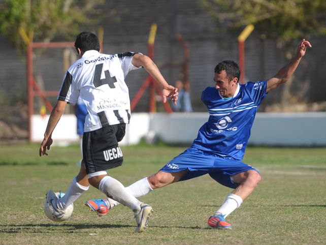 Argentino B: CEC venció a Gimnasia y es puntero en la zona 5