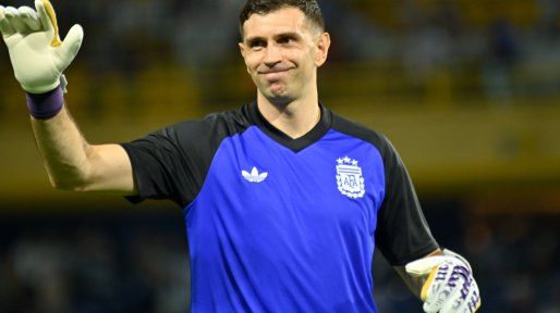 Dibu Martínez fue nominado al premio Yashin