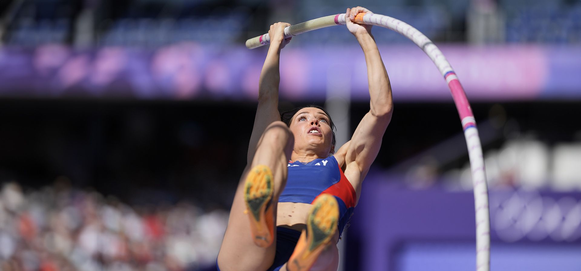 La noruega Lene Onsrud Retzius compite durante la prueba de clasificación de salto con pértiga femenino para los Juegos Olímpicos de Verano de 2024, el lunes 5 de agosto de 2024, en Saint-Denis, Francia. (Foto AP/Matthias Schrader) La noruega Lene Onsrud Retzius compite durante la prueba de clasificación de salto con pértiga femenino para los Juegos Olímpicos de Verano de 2024, el lunes 5 de agosto de 2024, en Saint-Denis, Francia. (Foto AP/Matthias Schrader)