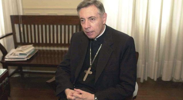 Para Monseñor Aguer, la pedofilia y los femicidios son culpa del divorcio