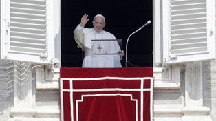 Francisco, atrapado 25 minutos en el ascensor del Vaticano