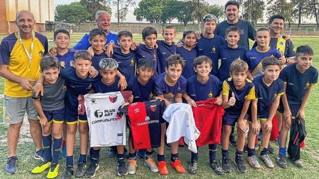 Colón: Garcés charló con los juveniles de El Quillá