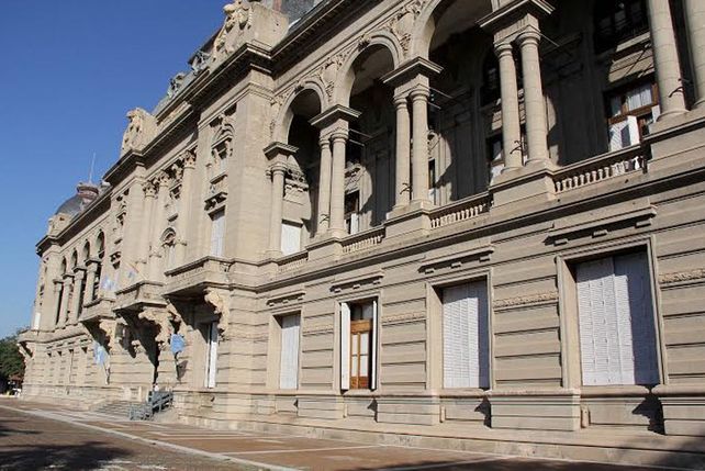 Cronograma de pago de haberes a los agentes provinciales y docentes