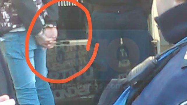 Peatonal San Martín: Se enojó porque los perros le ladraban y sacó un arma
