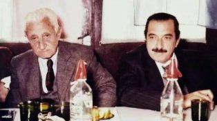 Los presidentes Arturo Illia junto a Raúl Alfonsín: crecimiento del PBI, la cuestión Malvinas y la reducción de la deuda externa fueron alguno de los méritos del pergaminense.&nbsp;