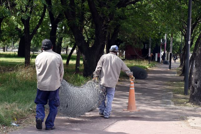 Al final, la provincia no hará una pileta olímpica en el parque Independencia
