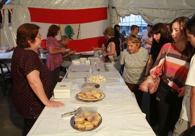 Feria de las Colectividades en Paraná.