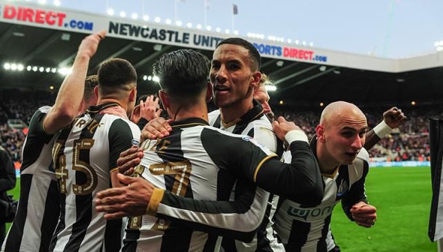 Newcastle volvió a la Premier League