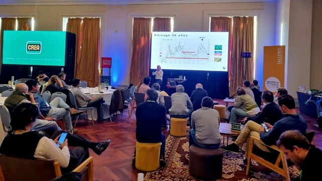 La analista agrícola Paulina Lescano participó del congreso de Crea que se llevó a cabo en la ciudad de Mar del Plata con la presencia de más de 310 asesores de la Argentina